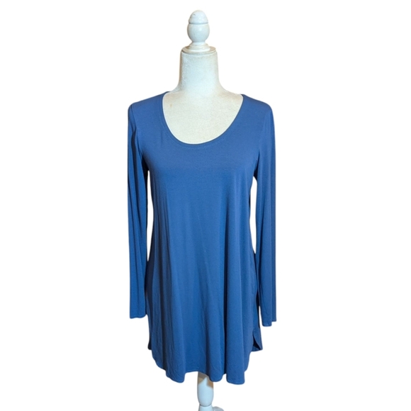 Eileen Fisher Long Blue Tunic Top Scoop Neck Flowy Soft Comfy Sz M - Picture 3 of 8